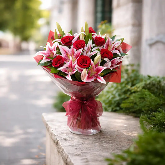 Букет - Лилиуми и Рози